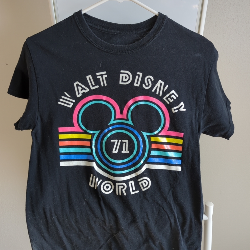 Used Black Disney World Retro Neon Rainbow Color Cotton T-shirt Small